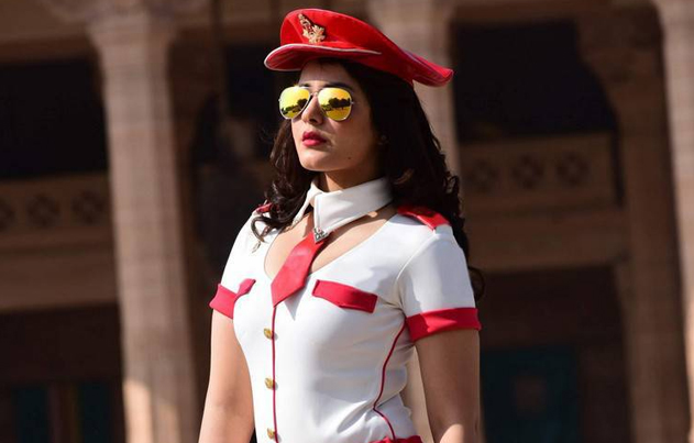 /media/k2/galleries/52712/Supreme-Movie-Stills-05