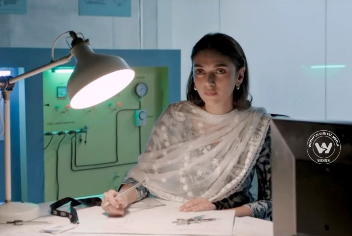 /media/k2/galleries/69092/Antariksham-04