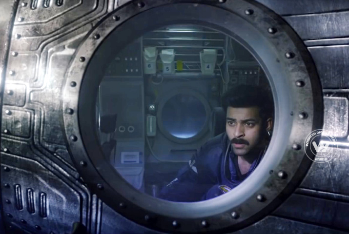 /media/k2/galleries/69092/Antariksham-07