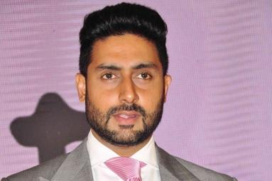 Abhishek Bachchan ignores Ae Dil Hai Mushkil