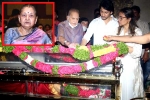 Indira Devi breaking news, Indira Devi pictures, mahesh babu s mother indira devi laid to rest, Indira devi