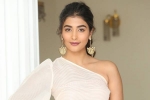 Harish Shankar, Pooja Hegde, pooja hegde has a shock for varun tej, Atharvaa murali