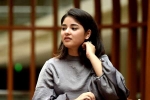 zaira wasim facebook, Zaira Wasim, zaira wasim quits bollywood to focus on her faith islam, Dangal zaira wasim facebook, Zaira Wasim, zaira wasim quits bollywood to focus on her faith islam, Dangal