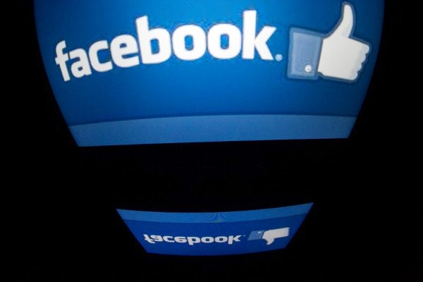Facebook ban lifted in Bangladesh},{Facebook ban lifted in Bangladesh