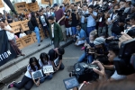 Kyaw Soe Oo, Myanmar, dozens protest against jailing of reuters reporters, Reuters journalists