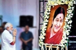 sushma swaraj, narendra modi and sushma swaraj, sushma swaraj transformed mea narendra modi, Shiv sena