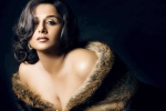 Vidya Balan updates, Vidya Balan latest, vidya balan turns ultra sensuous, Actress vidya balan