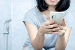 Phone to Loo disadvantages, Phone to Loo, taking your phone to loo can give you lifelong problems, Back pain